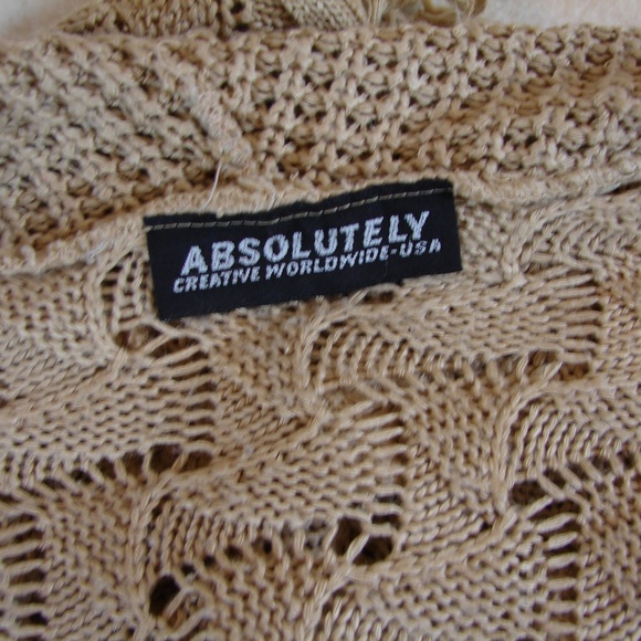 Absolutely Cowell neck knitted poncho boho fringe - Picture 6 of 6